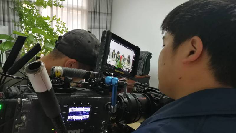 用镜头讲好产品故事！静乐县产品视频拍摄公司让冰冷商品拥有温度与灵魂